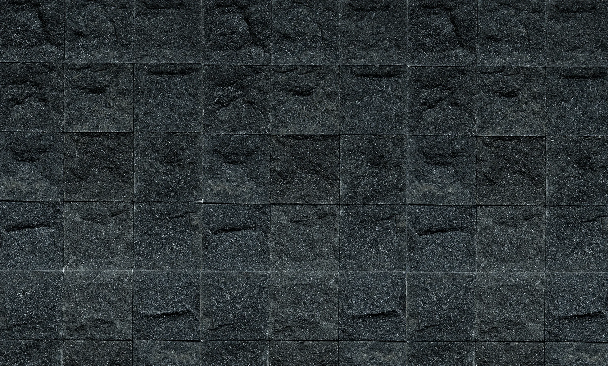 SUSUN-BLACK-LAVA-TILES-RUSTIC-min
